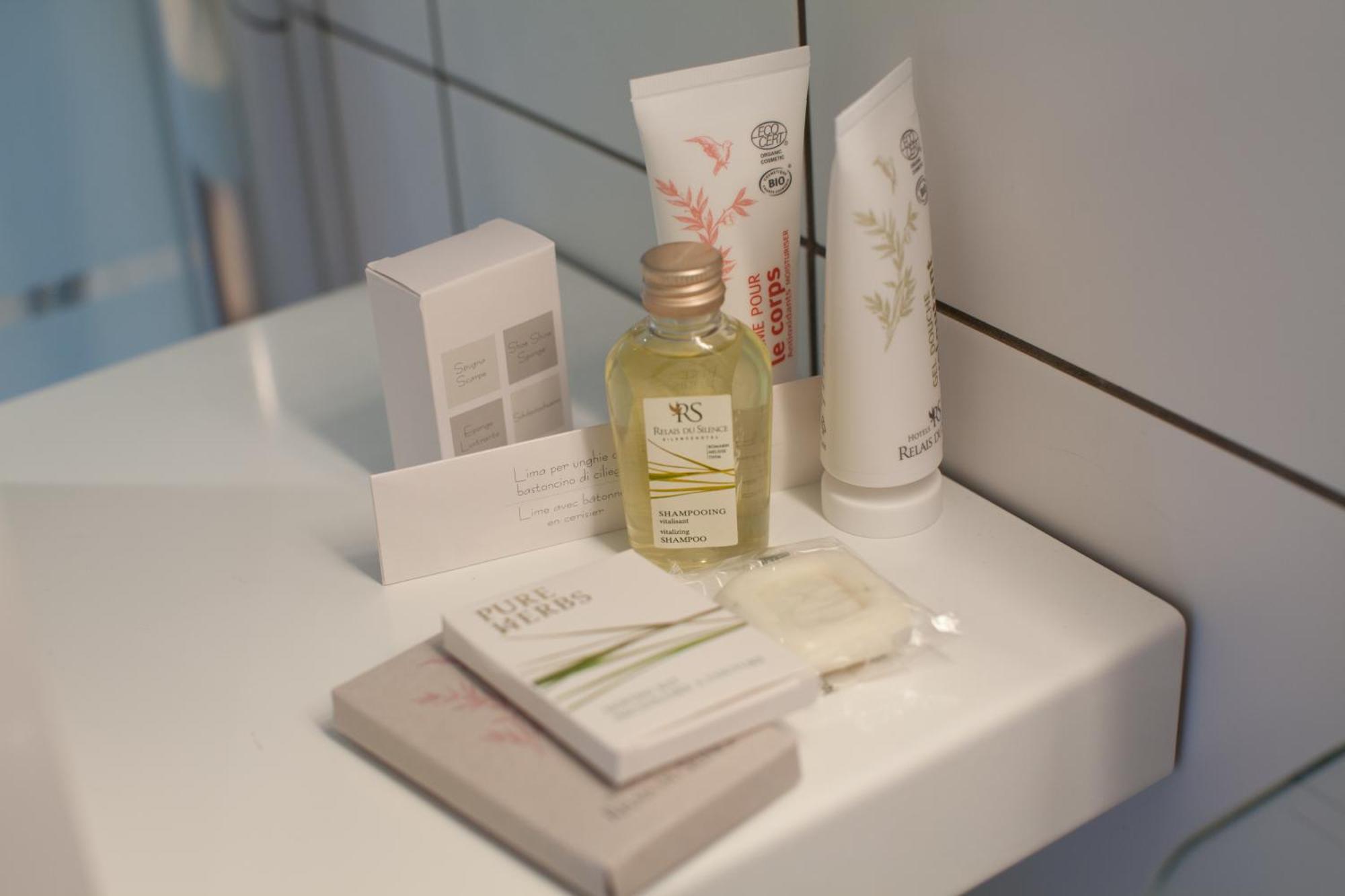 The Originals Hotel Le Cise Restaurant Chambres Et Suites オー エクステリア 写真