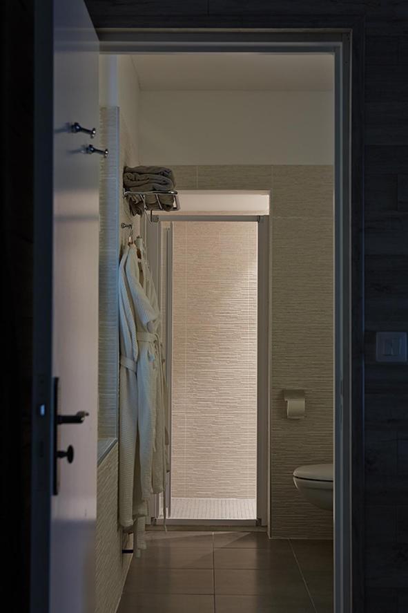 The Originals Hotel Le Cise Restaurant Chambres Et Suites オー エクステリア 写真